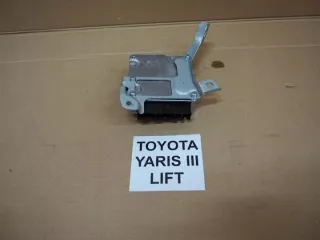  Блок управления двигателем Toyota Yaris 3 Арт e3279450, вид 3