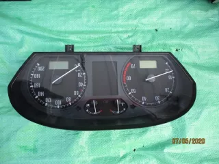 6Y1919860C Щиток приборов (приборная панель) Skoda Fabia 1 Арт e3504355, вид 2