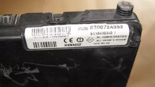 S118400340 8200724392 Блок комфорта Renault Megane 2 Арт e3512556, вид 2