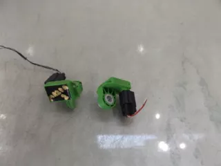 D651-57KCO Датчик удара Mazda 2 DE Арт e3603764