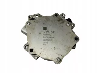 06L145100F Насос вакуумный Volkswagen Golf 7 Арт e4040728, вид 1