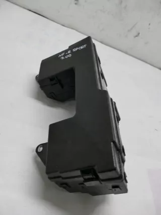 8X2T-14A003-AB Блок предохранителей Jaguar XF 250 Арт e4279237, вид 1