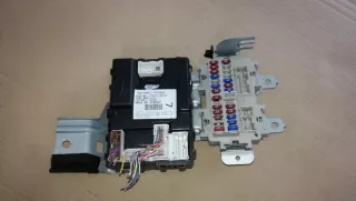 284B1CD721 Блок предохранителей Nissan 350Z Арт e4284732, вид 1