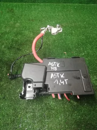39023242 Блок предохранителей Opel Astra K Арт e4285888, вид 1