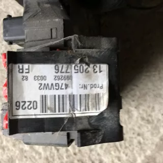 13205776 Блок предохранителей Opel Vectra C  Арт e4288100, вид 1