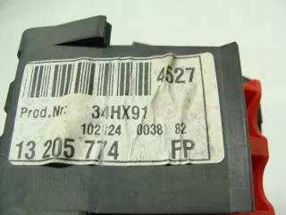 13205774 Блок предохранителей Opel Vectra C  Арт e4362306, вид 3