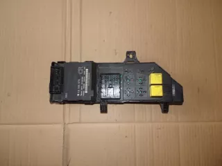 13165970CR Блок предохранителей Opel Vectra C  Арт e4363020, вид 1
