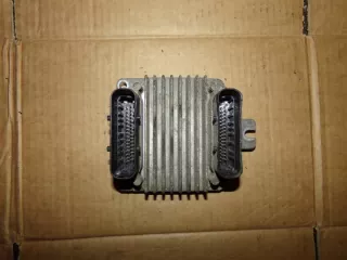 09364599 Блок управления двигателем Opel Vectra B Арт e4469433, вид 1