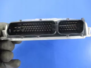 8D0907558B 0261204774 Блок управления двигателем Volkswagen Passat B5 Арт e4606947, вид 2