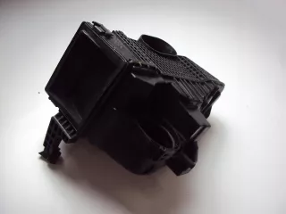 165009775R Корпус воздушного фильтра Renault Clio 4 Арт e4665521, вид 3