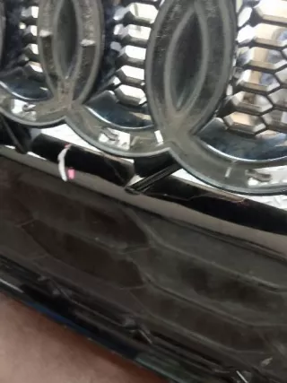 8W0853651EB Решетка радиатора Audi A4 B9 Арт e4853634, вид 3