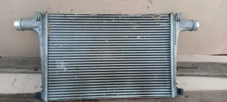 4M0145805J Интеркулер Audi Q7 4M Арт e4923693, вид 1