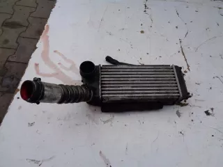 8V51-9L440-AD Интеркулер Ford Fiesta 5 Арт e4999844