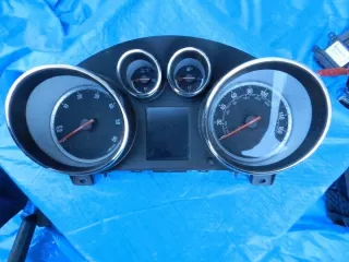13374936 Щиток приборов (приборная панель) Opel Astra J Арт e5082470, вид 1