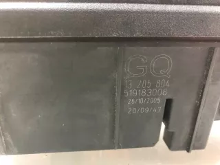 13205804 Блок предохранителей Opel Vectra C  Арт e5155719, вид 2