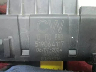 13170888 Блок предохранителей Opel Vectra C  Арт e5188603, вид 2