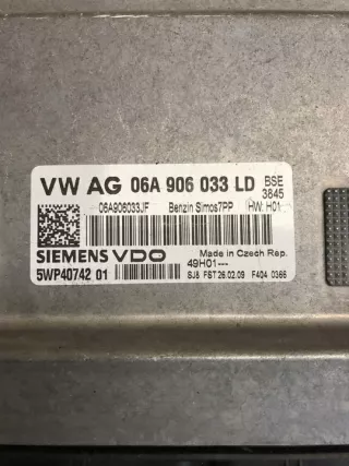 06A906033LD Блок управления двигателем Volkswagen Golf 6 Арт e5251951, вид 4