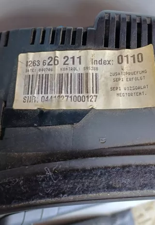8E0920931P Щиток приборов (приборная панель) Audi A4 B7 Арт e5440028, вид 5