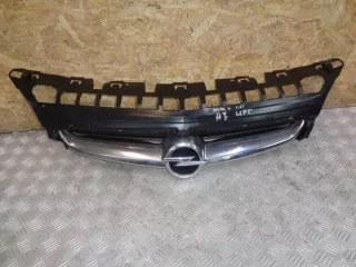 13368851 Решетка радиатора Opel Astra J Арт e5445187, вид 1