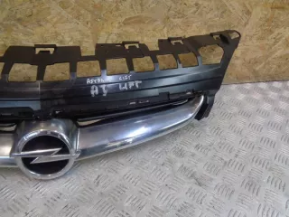 13368851 Решетка радиатора Opel Astra J Арт e5445187, вид 2