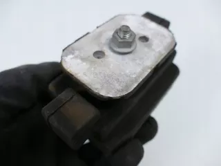 6770289 Подушка крепления КПП BMW 5 E60/E61 Арт e5536352, вид 3