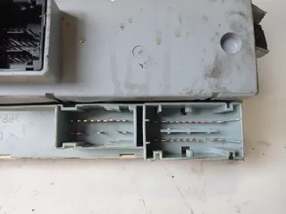 46812234 Блок предохранителей Fiat Punto 2 Арт e5750074, вид 3