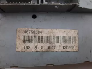 46750594 50507093 Блок предохранителей Fiat Stilo Арт e5827319, вид 3