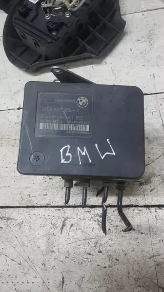 6776056 N46B20 Блок ABS BMW 3 E90/E91/E92/E93 Арт e5959029, вид 1