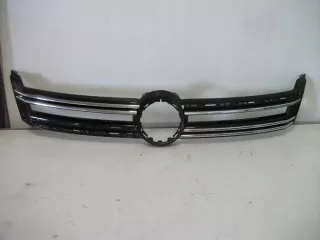 5N0853655 561853600 Решетка радиатора Volkswagen Tiguan 1 Арт e6006171, вид 1