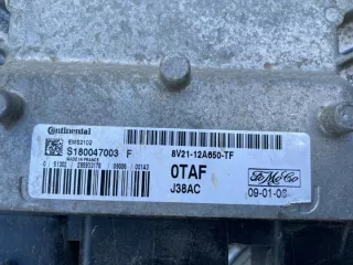 8V21-12A650-TF Блок управления двигателем Ford Fiesta 5 Арт e6110386, вид 2