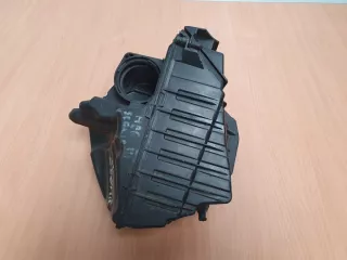 8200947663 8200947663A Корпус воздушного фильтра Renault Grand Scenic 3 Арт e6155423, вид 3