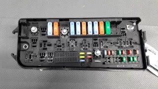 13241893 Блок предохранителей Opel Vectra C  Арт e6201236, вид 1