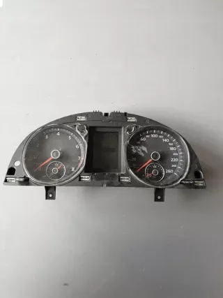3AA920870K Щиток приборов (приборная панель) Volkswagen Passat B7 Арт e6268915, вид 1