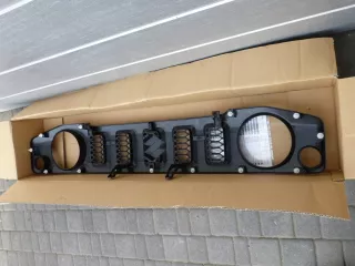 090980- Решетка радиатора Chery QQ Арт e6361535, вид 2