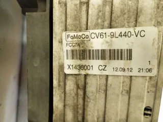 CV61-9L440-VC Интеркулер Ford Focus 3 Арт e6420628, вид 3