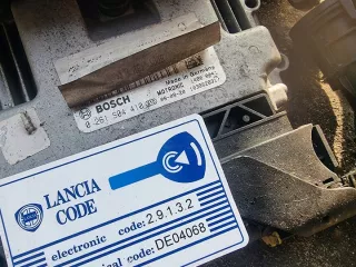 0261S04410 Блок управления двигателем Lancia Delta 3 Арт e6445607, вид 2