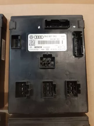 8K0907063 Блок предохранителей Audi A4 B8 Арт e6490078, вид 3