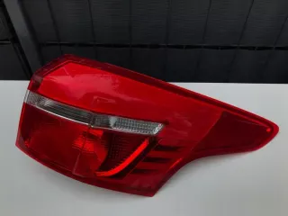 F1EB-13404-DB Фонарь задний правый Ford Focus 3 restailing Арт e6524087, вид 1