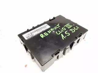 8200652286 28118126-6A Блок комфорта Renault Clio 3 Арт e6532056, вид 3
