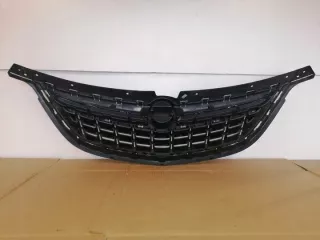 13300698 Решетка радиатора Opel Zafira C Арт e6585085, вид 5
