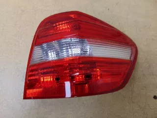 A1648202064 Фонарь задний правый Mercedes ML W164 Арт e6594859, вид 2