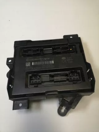 8K0907064M Блок комфорта Audi A4 B8 Арт e6603163, вид 1