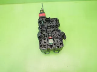 9806192580 Блок предохранителей Peugeot 208 Арт e6698491, вид 3