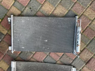 92100-BH40A 92100AX800 92100AX801 92100AX80B 92100BH40A Радиатор кондиционера Nissan Micra K12 Арт e6703607, вид 1