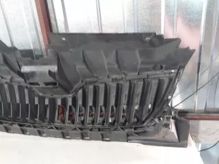 6V0853653 Решетка радиатора Skoda Fabia 3 Арт e6710260, вид 6