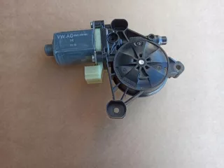 8W0959801 Моторчик стеклоподъемника Audi Q7 4M Арт e6729784, вид 1