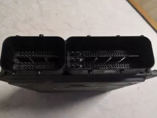 03L906023QC Блок управления двигателем Audi A1 Арт e6795122, вид 3