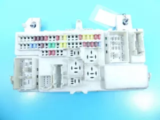 03214970 5190800A4 Блок предохранителей Mazda 3 BK Арт e6825541, вид 2