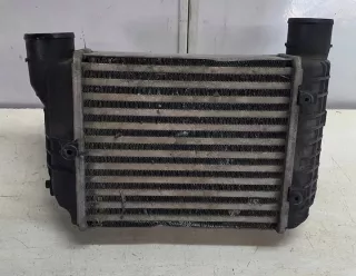 8E0145805D Интеркулер Audi A4 B7 Арт e6912607, вид 2