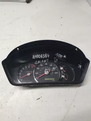 8100A384 Щиток приборов (приборная панель) Mitsubishi Galant 9 Арт e6923353, вид 1